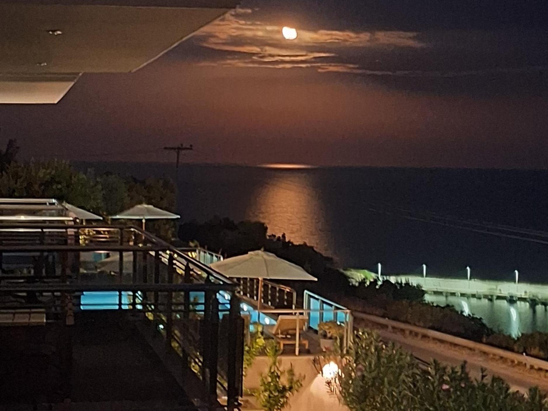 Отель Sarti Thea Экстерьер фото